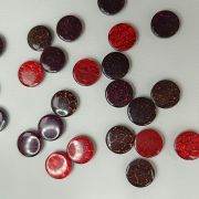 Пуговица пластик декоративная 18мм